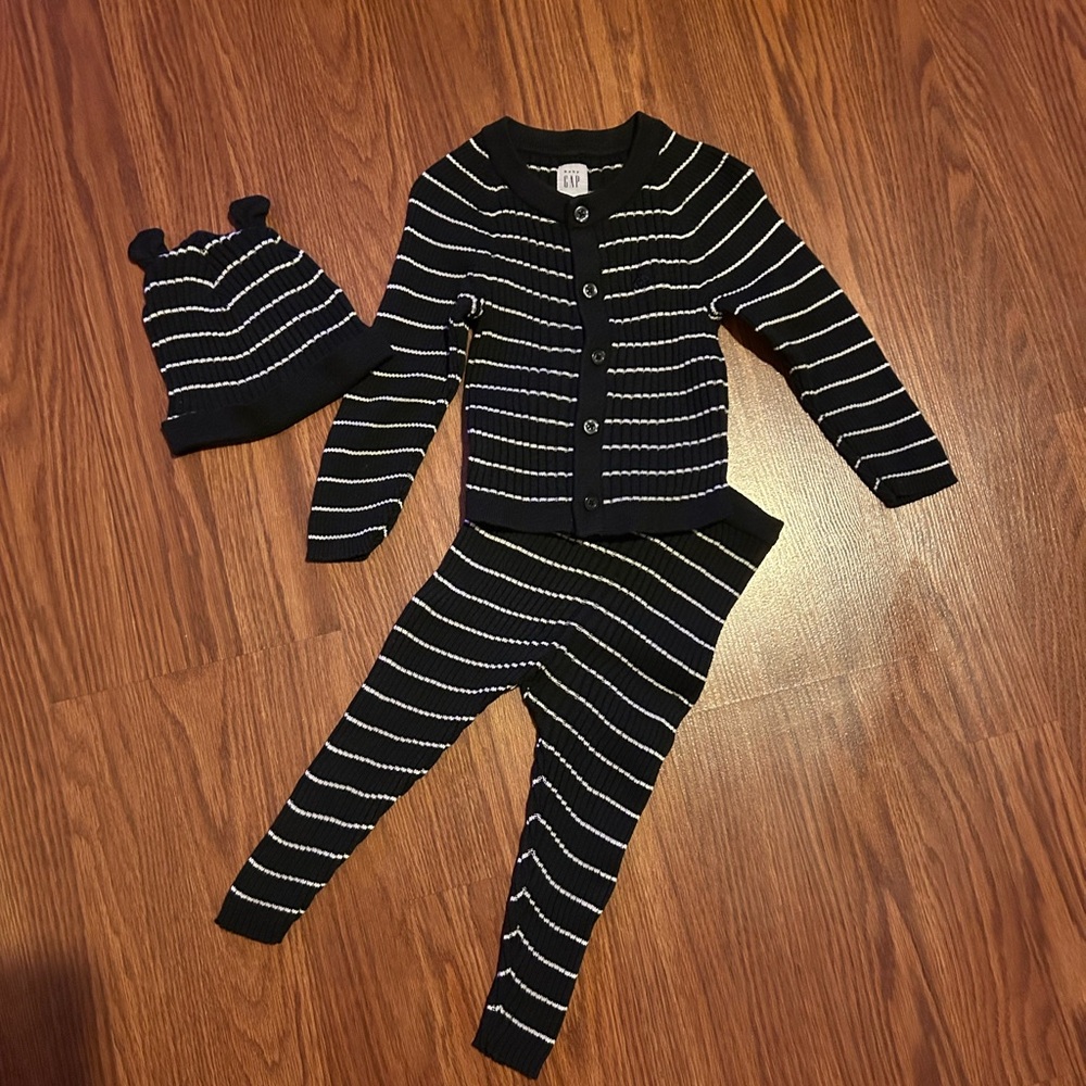 Baby GAP Black and White Striped Knit Set